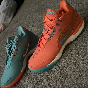 Nike Sneakers in Orange and Teal